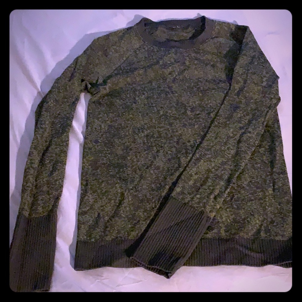 Rest Less Pullover - Color: black/Armory